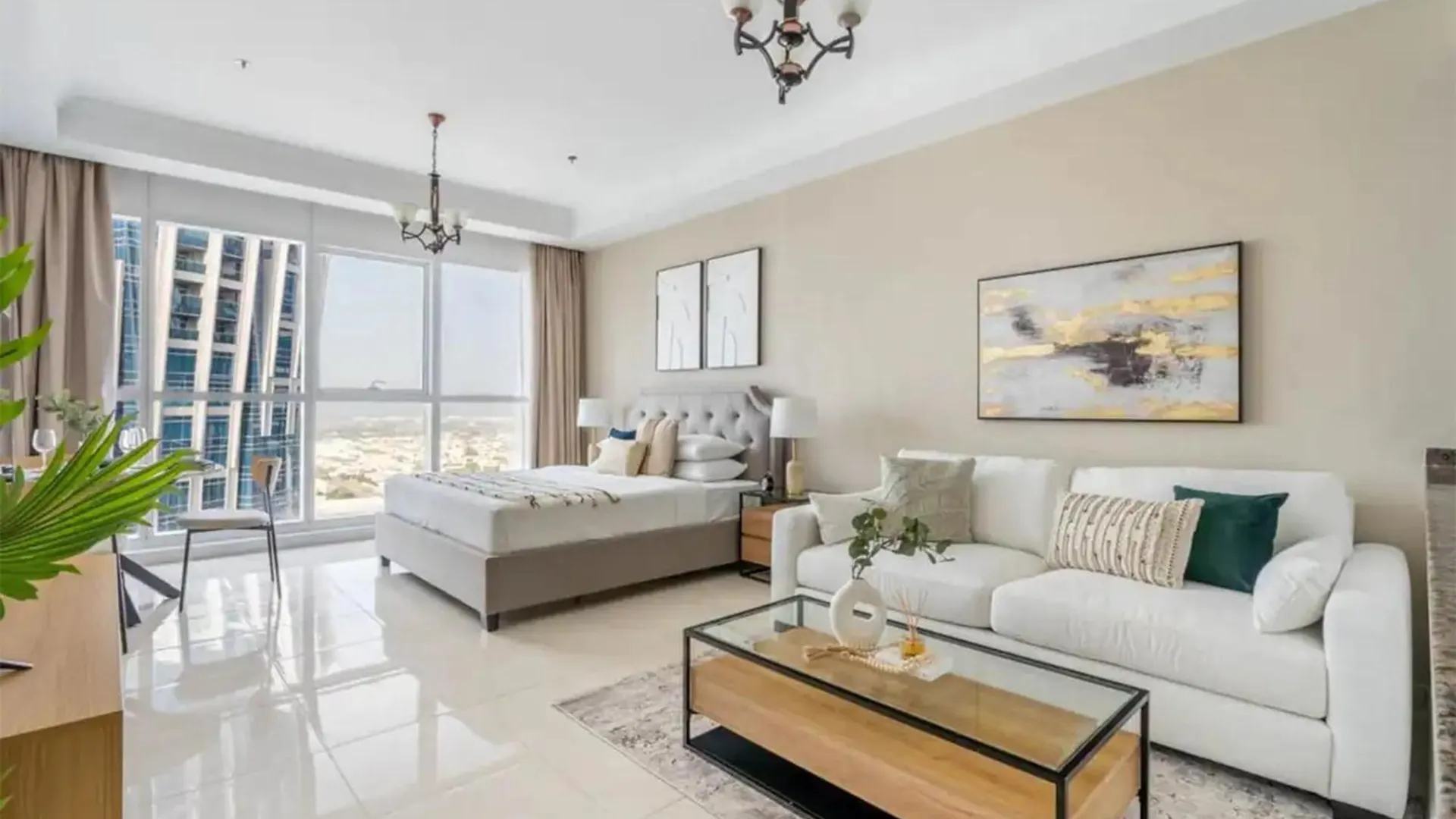 Luxurious Studio Apartment With Canal View In Court Tower Dubai