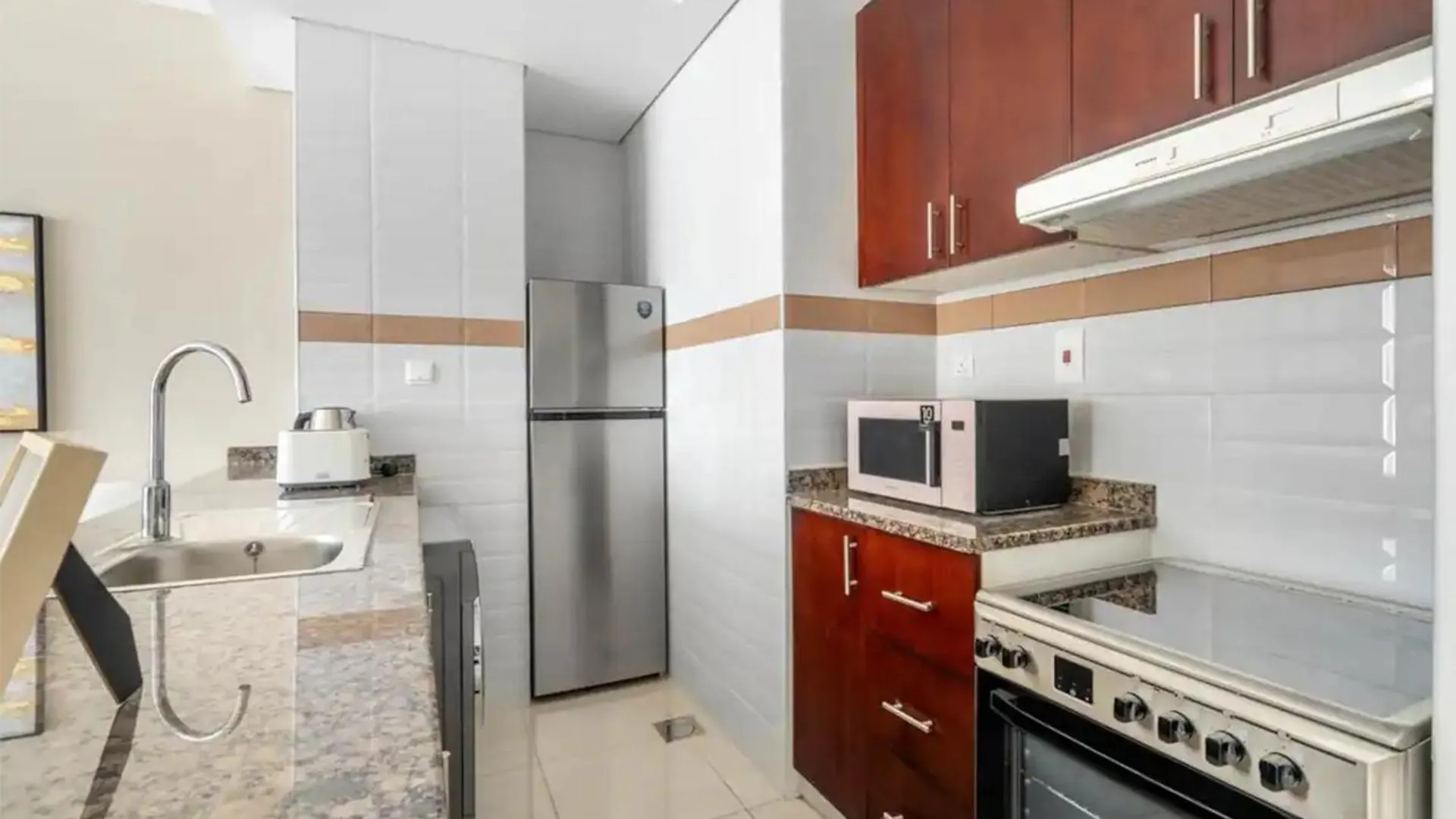 Luxurious Studio Apartment With Canal View In Court Tower Dubai United Arab Emirates